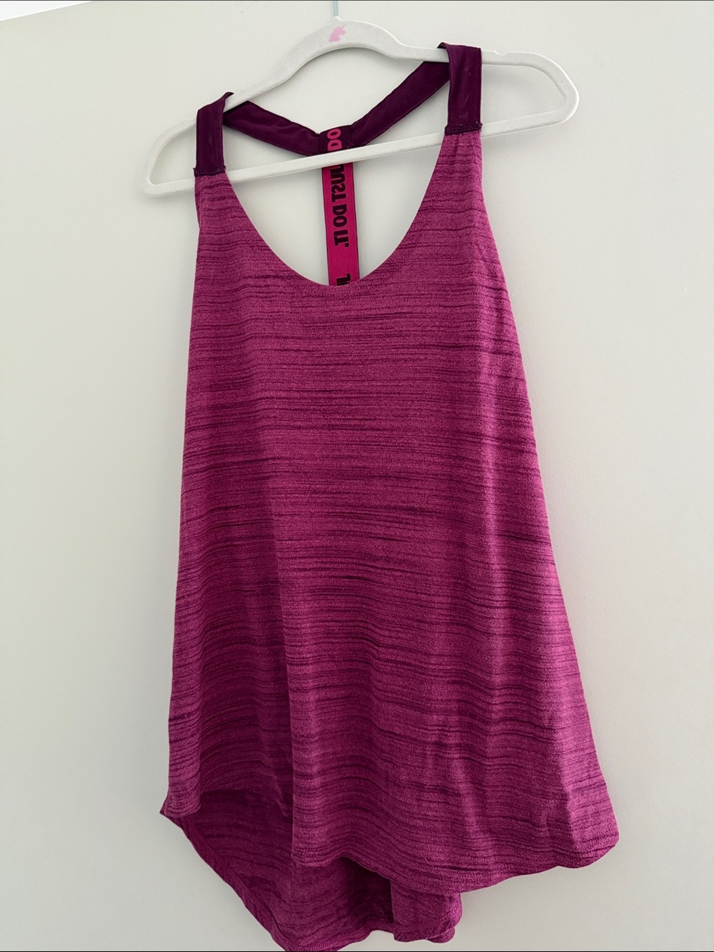 Nike athletica Fuchsia size L Racerback Tank